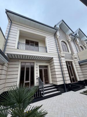 Срочна Продаётся Елитном Коттедж Алмазар Карима 2.7 соток Евроремотн