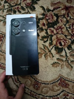 Смотрите внимательно Redmi Note 13 есть дефекты царапины