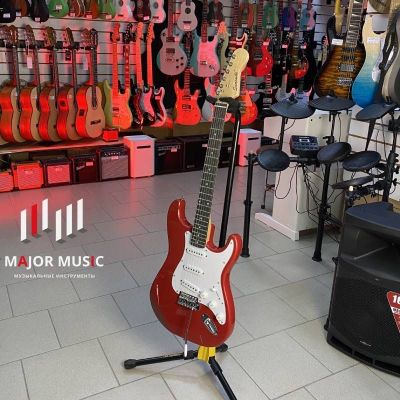 СРОЧНО!Продам электро гитару SST-01AF Электрогитара, красная, Sunsmile