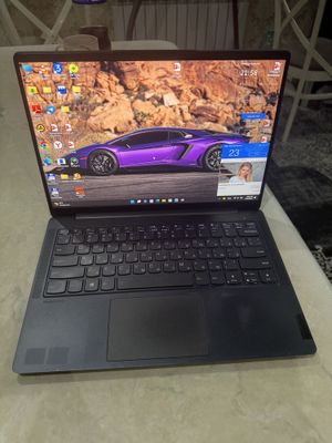 Noutbuk Lenova ryzen 5 srochna