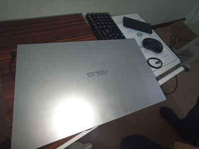 ASUS Intel seleron 256GB