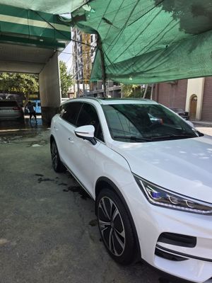 Продается BYD Tang EV