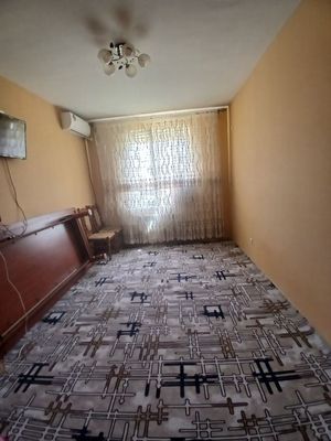 Квартига студент кизларни койамиз