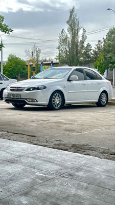 Lacetti Gentra 2022