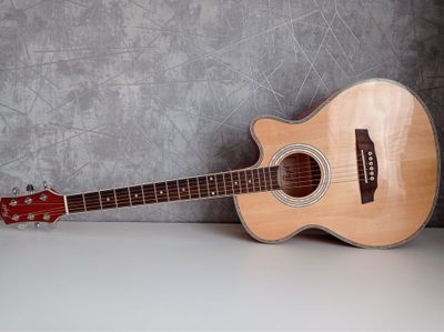 Akustik giratalarga aksiya