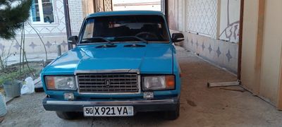 Vaz 21 07 sotiladi
