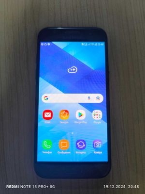 Samsung A3 telefon