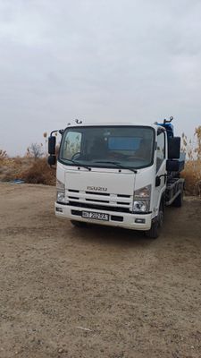 Isuzu самосвал 2023