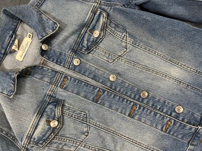 H&M Джинсовая куртка размер (м) 150 минг