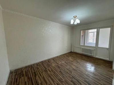 Аренда! Лисунова 1/3/5, 28м2