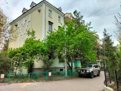 м.Айбек 3 ком 160 м Новостр