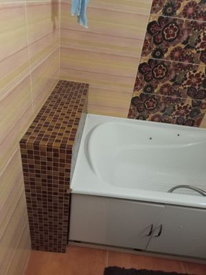 Плиточник и укладка кафель и керамагранита