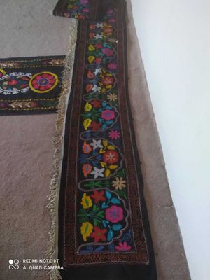 Хон атлас ва Кул Иши чойшафлар