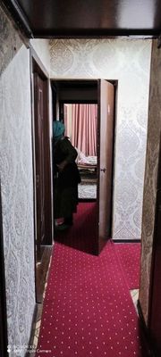 Термез шахар марказида 3 хонали Уй сотилади