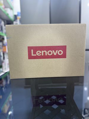 Lenovo slim3 i5 - 1245 8gb 512 gb SSD