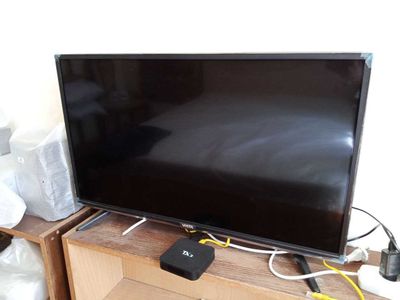 Продается телевизор VISTA 32 и TV-приставка TX3-10 2/16 почти новые