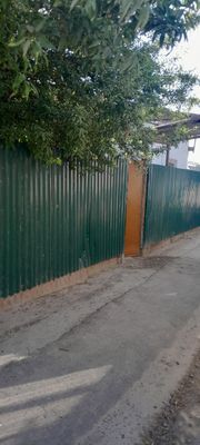 2 хужаликка мулжалланган. 4 сотих экин ерига эга коттеж сотилади