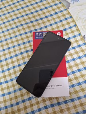 Продаётся телефон Redmi 13