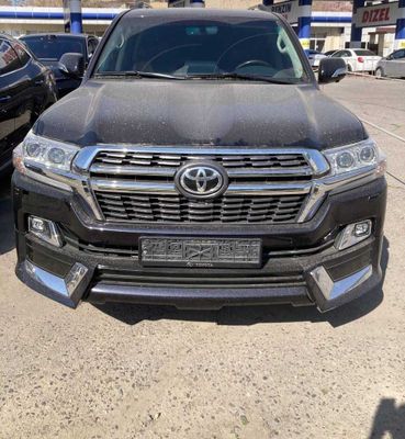 Toyota Land Cruiser 200 V8 2019