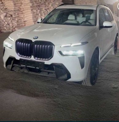 BMW X7 xDrive. 40i 2024 год