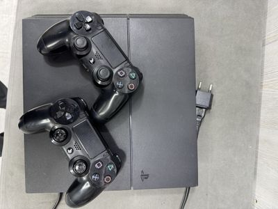 Sony Playstation 4 Slim