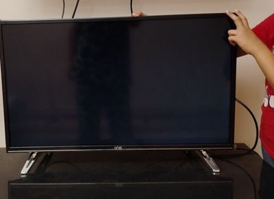 Artel 32 Led TV sotiladi