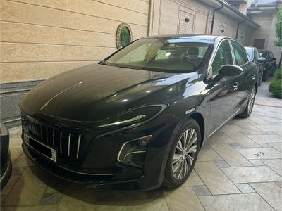 HONGQI E-QM5 Номер Такилган 19000$