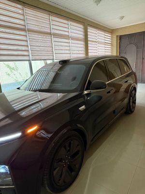 Lixiang L9 ultra 2024