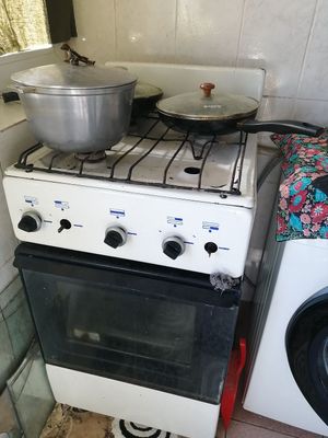 Продается газ плита