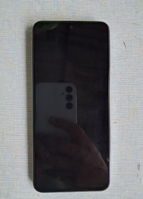 Telefon sotiladi Honor x8a
