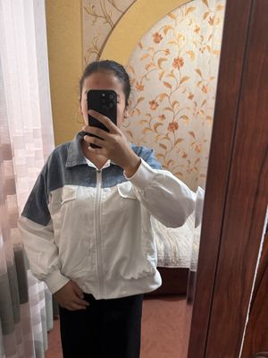 Свитер женский