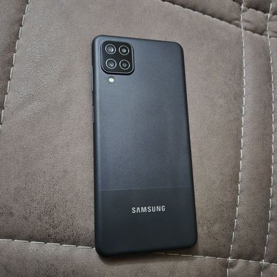 Samsung A12 4+128 сотилади