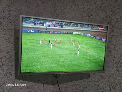 2 ta Tv android sotiladi. Artel va shivaki 32 tali,