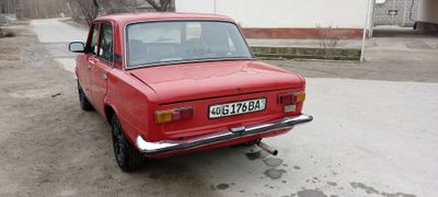 Vaz 2101 sotiladi