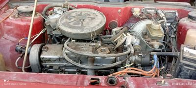 Lada 2108 sotiladi