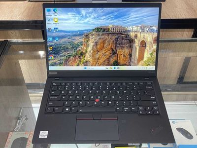 Lenovo ThinkPad X1 Carbon Gen 8 Core i5-10310U ram 8 ssd 256