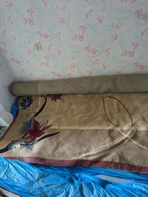 Ковер продаю срочно