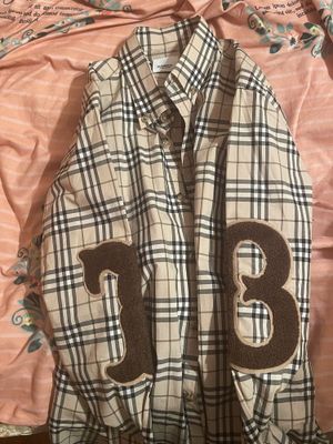 Продается Burberry M размер