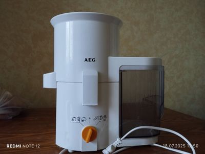 Соковыжималка AEG