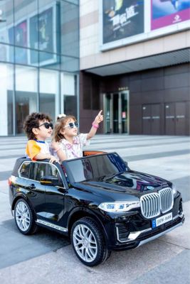 Detskiy moshina. Pultli moshina . Bmw x7
