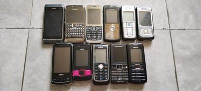 Продам сотовые телефоны Nokia