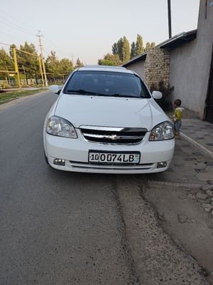 Lasetti aftomat zor moshina