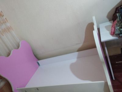 qizchalar uchun divan holati yahshi 10 yoshgacha