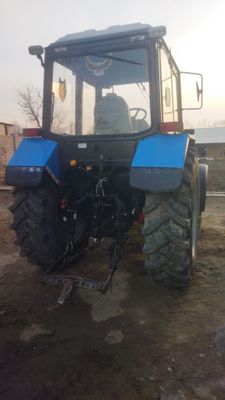 Belarus traktor 892.2 sotiladi yili 2023