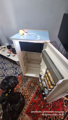 Холодильник Сотилади Ишлаб Дурпди