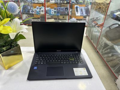 Asus yangidek 1 kun ishlagan noutbuk yangidan farqi yo ideal holatda