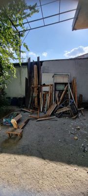 tahtalar deraza eshiklar kimga kerak bulsa