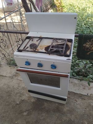 Gaz plita 250 ming sum