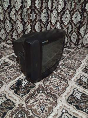 televizo'r sotiladi ishlashi zo'r ideal