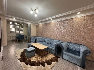 Сдается 2 ком Улица Шота Руставели. Кафе Фрегат, Япона Мама.